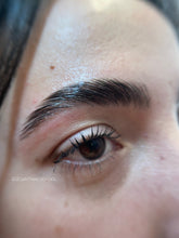 Carica l'immagine nel visualizzatore di Gallery, Prenotazione Corso LAMINAZIONE SOPRACCIGLIA