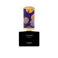 Carica l'immagine nel visualizzatore di Gallery, In The Rain Floraïku