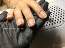 Carica l'immagine nel visualizzatore di Gallery, Prenotazione MANICURE RUSSA AVANZATA CON GEL