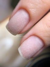 Carica l'immagine nel visualizzatore di Gallery, Prenotazione MANICURE RUSSA AVANZATA CON GEL