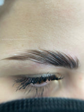 Carica l'immagine nel visualizzatore di Gallery, Prenotazione Corso LAMINAZIONE SOPRACCIGLIA