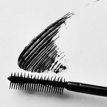 Carica l'immagine nel visualizzatore di Gallery, Essential Mascara
