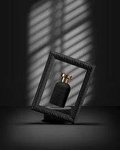 Carica l'immagine nel visualizzatore di Gallery, Oro Nero

